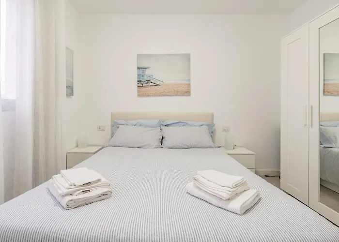 Sol Y Sal De (adults Only) *